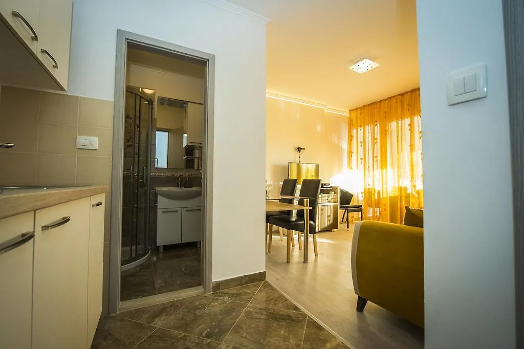 Apartmani Marin Split 0*,